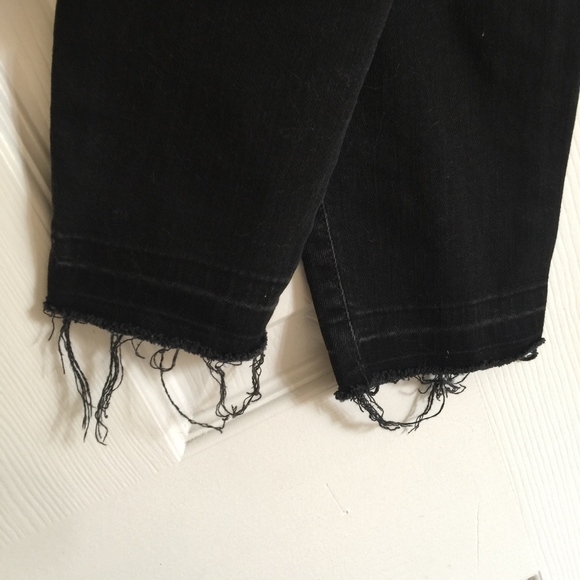 ZARA Raw Hem Black Distressed Jeans - Picture 6 of 7